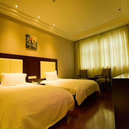 Greentree Inn Shanghai Zhongshan Hutai Hotel Bagian luar foto