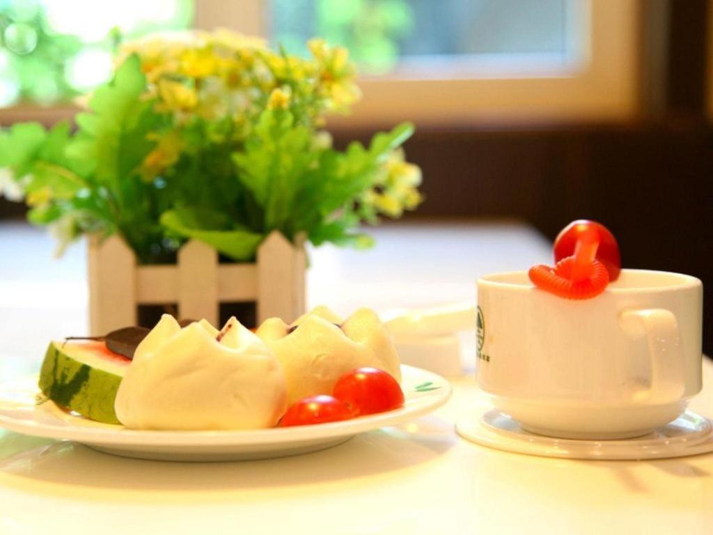Greentree Inn Shanghai Zhongshan Hutai Hotel Bagian luar foto