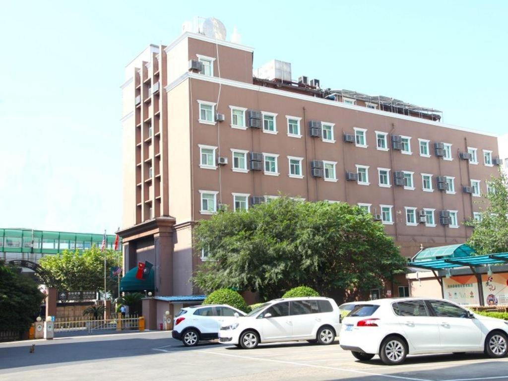 Greentree Inn Shanghai Zhongshan Hutai Hotel Bagian luar foto