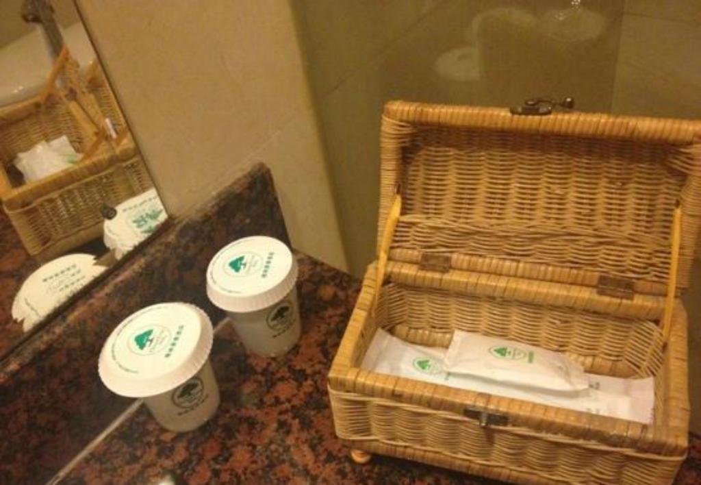 Greentree Inn Shanghai Zhongshan Hutai Hotel Bagian luar foto