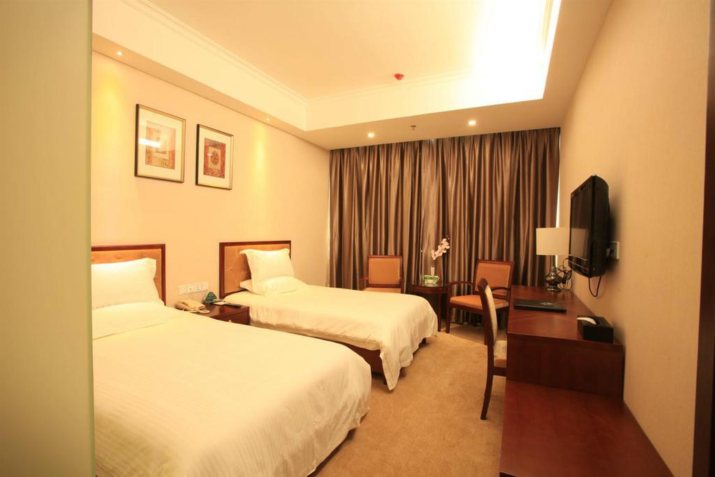 Greentree Inn Shanghai Zhongshan Hutai Hotel Bagian luar foto
