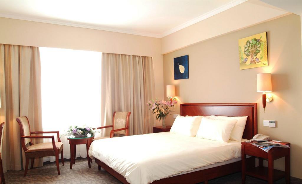 Greentree Inn Shanghai Zhongshan Hutai Hotel Bagian luar foto